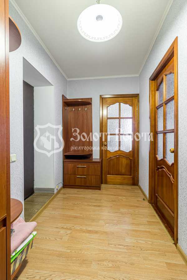 Продажа 2-комнатной квартиры 47.5 м², Менделеева ул., 12