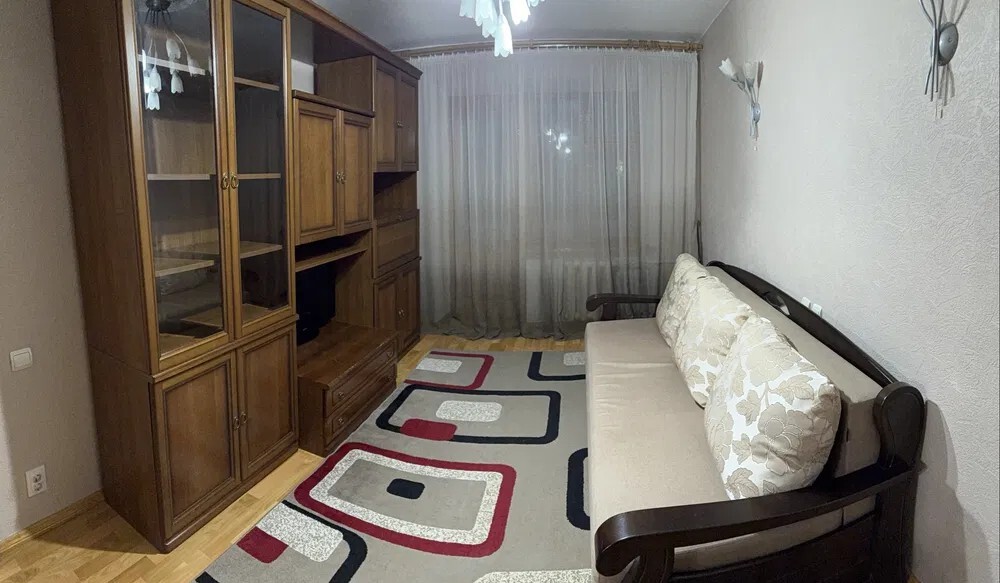 Продажа 2-комнатной квартиры 43 м², Титова ул.