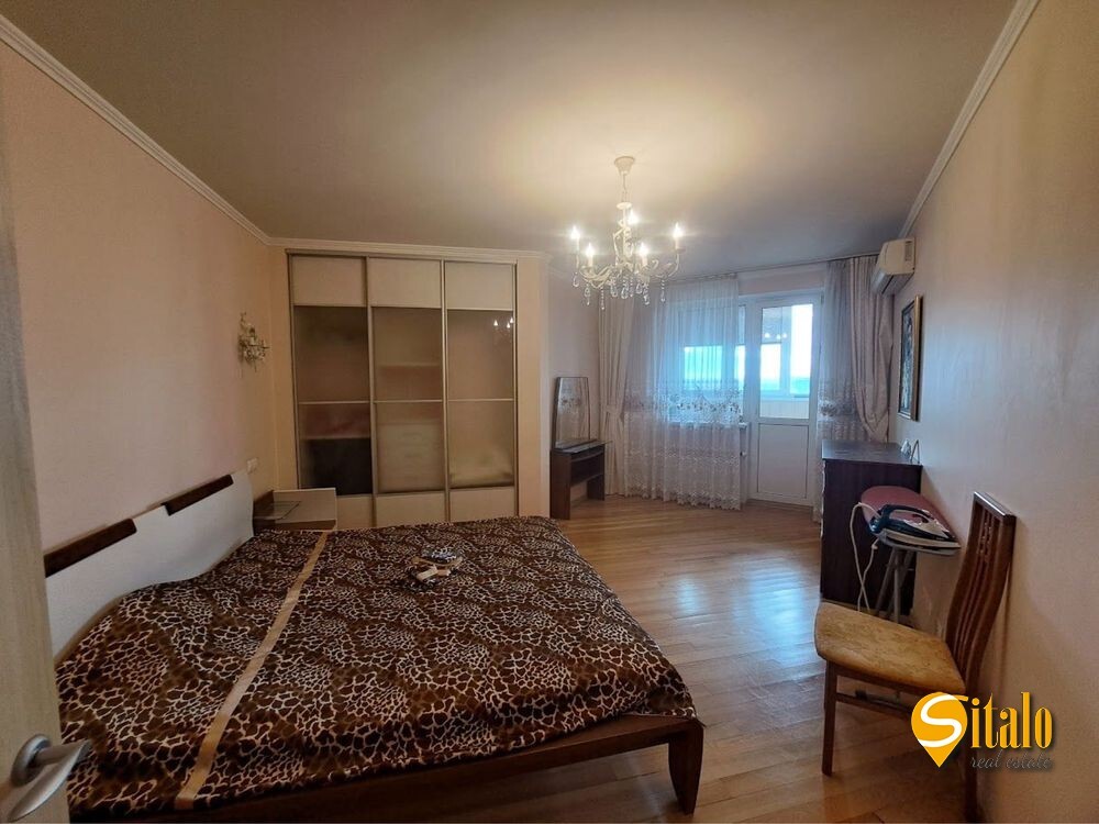 Продажа 2-комнатной квартиры 78 м², Срибнокильская ул., 1