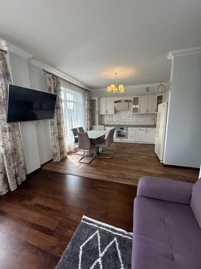 Аренда 3-комнатной квартиры 80 м², Павла Грабовского пер., 11