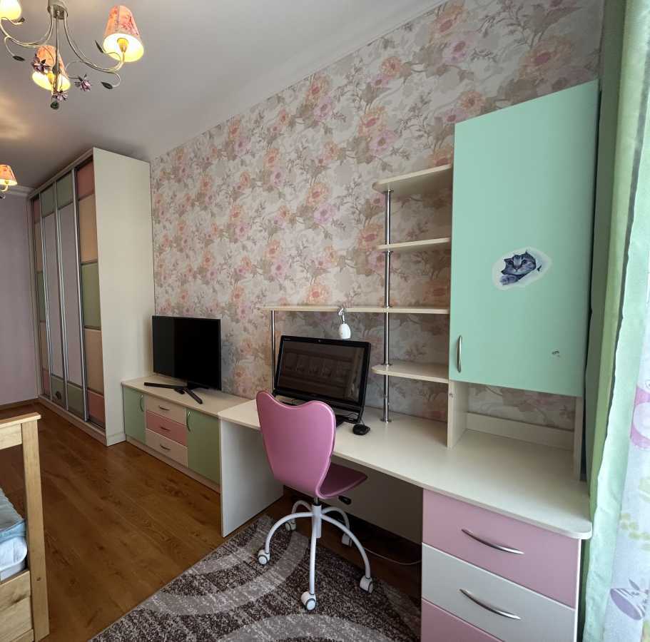 Аренда 3-комнатной квартиры 80 м², Павла Грабовского пер., 11