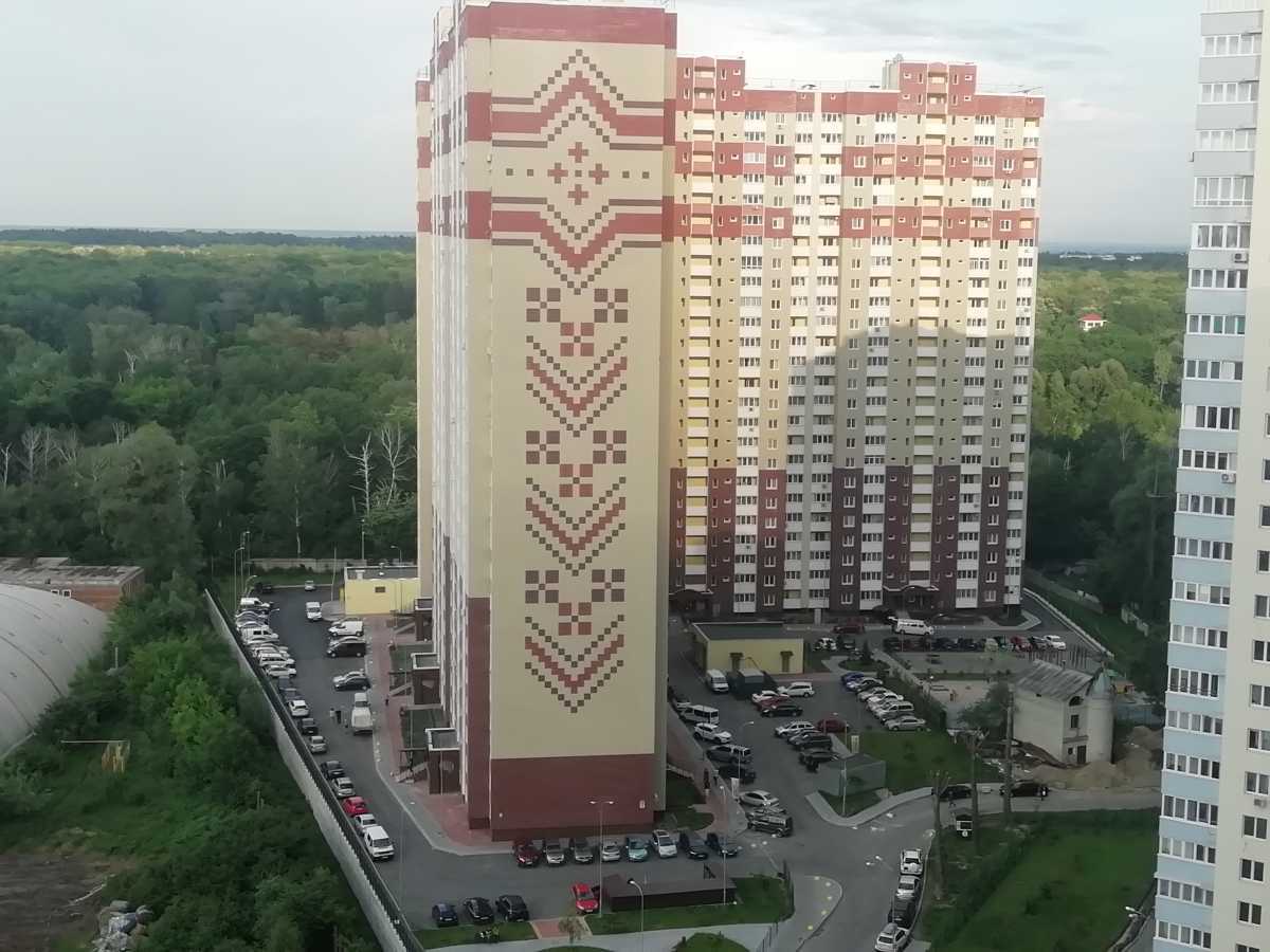 Продажа 1-комнатной квартиры 43 м², Академика Глушкова просп., 9Е