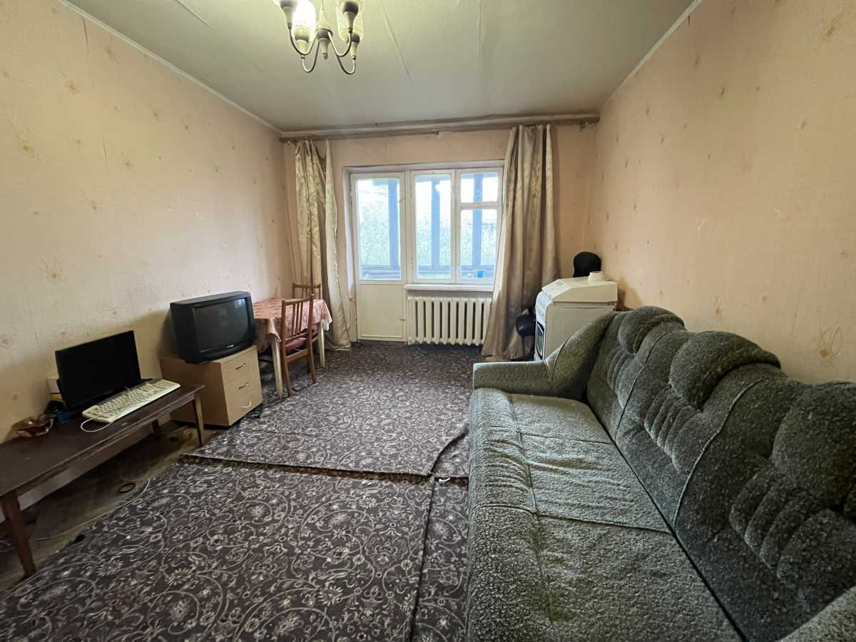 Продажа 2-комнатной квартиры 46 м², Салютная ул., 8