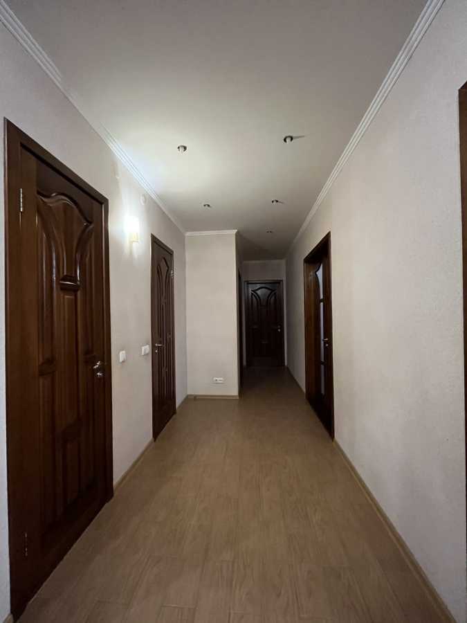 Продажа 3-комнатной квартиры 87 м², Депутатская ул., 23А