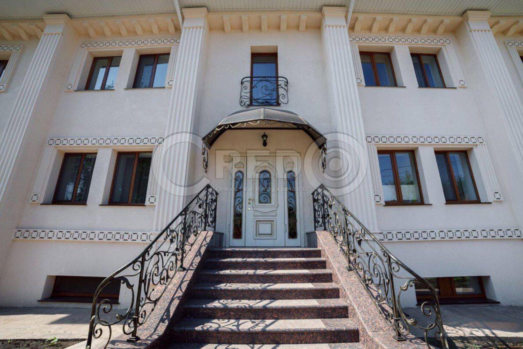 Продажа оздоровительного комплекса 847.3 м², Летчиков ул.