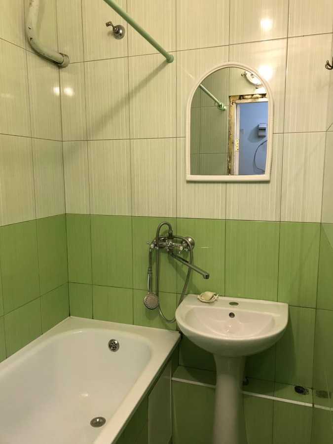 Продаж 2-кімнатної квартири 44 м², Жолио Кюри вул., 24а