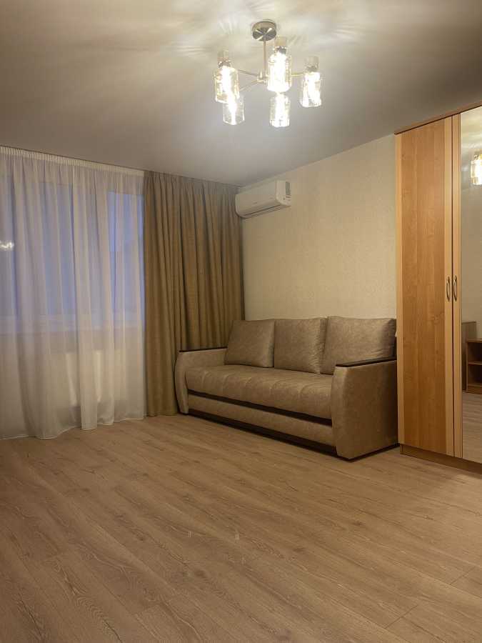 Продажа 1-комнатной квартиры 44 м², Владимира Маяковского просп., 70