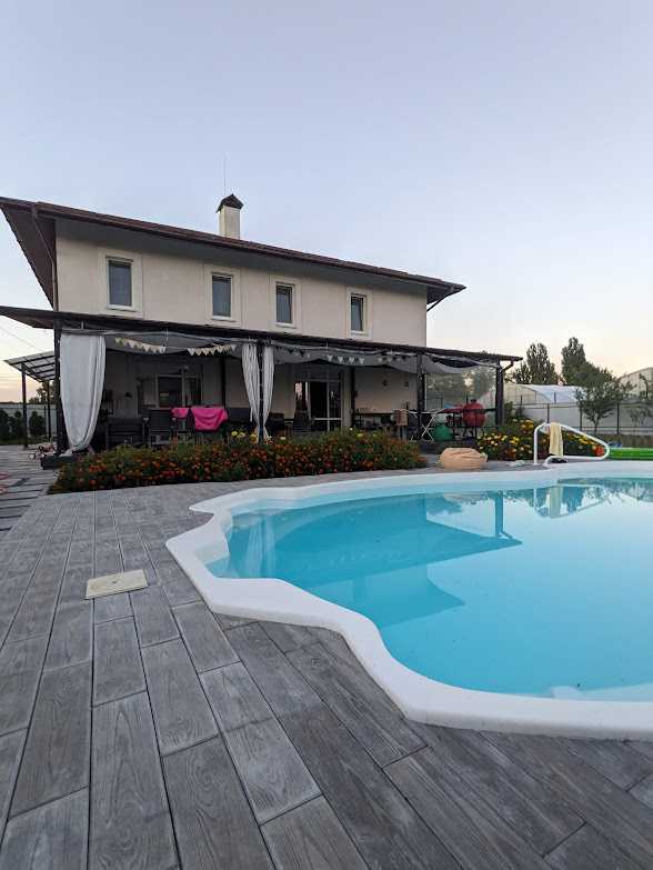 Продаж будинку 205 м², Білозерська