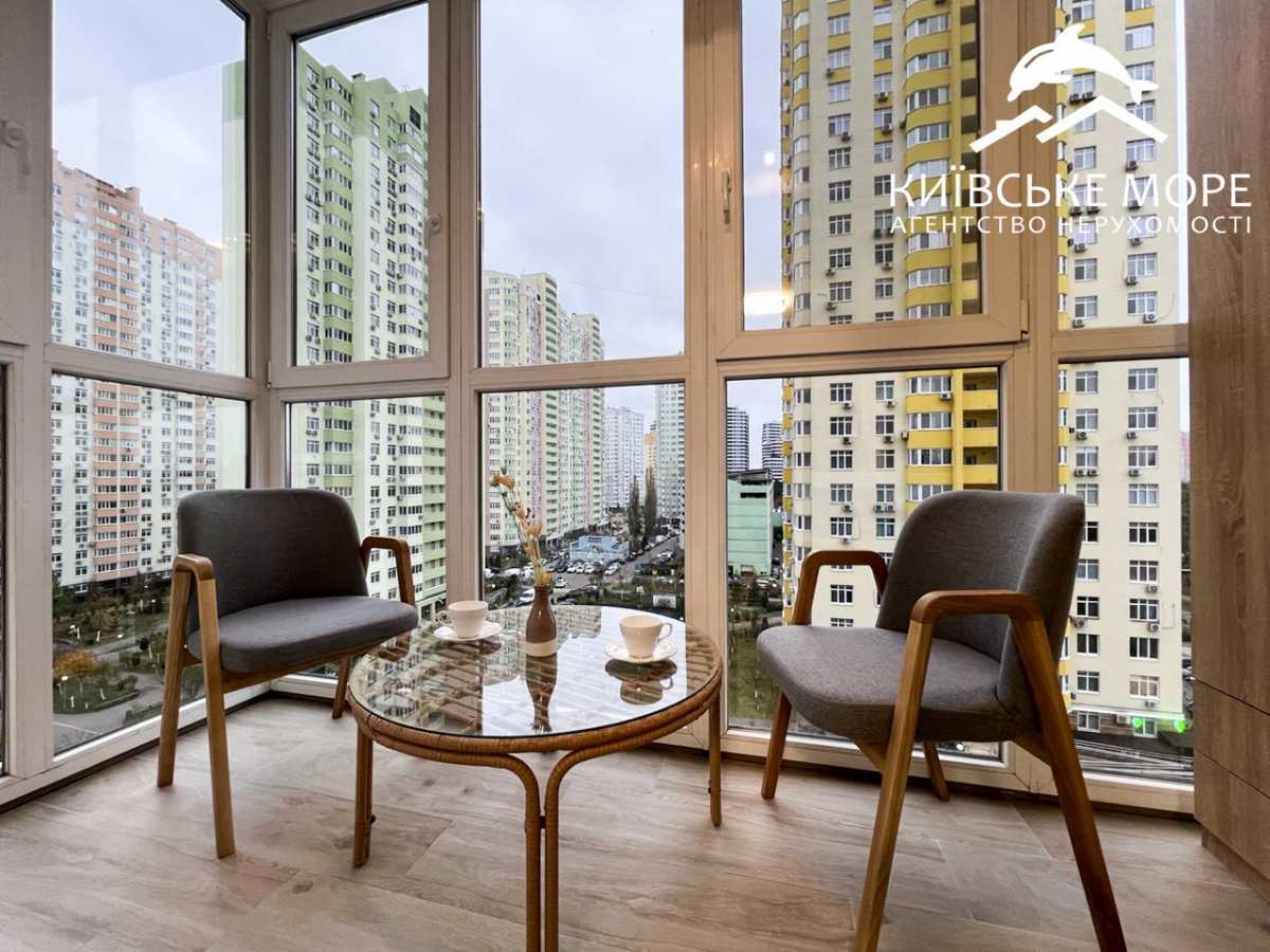 Продажа 2-комнатной квартиры 70.6 м², Воскресенская ул., 18