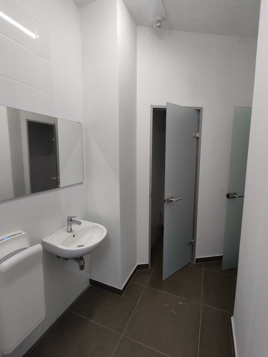 Аренда офиса 500 м², Евгения Сверстюка ул., 11Ж