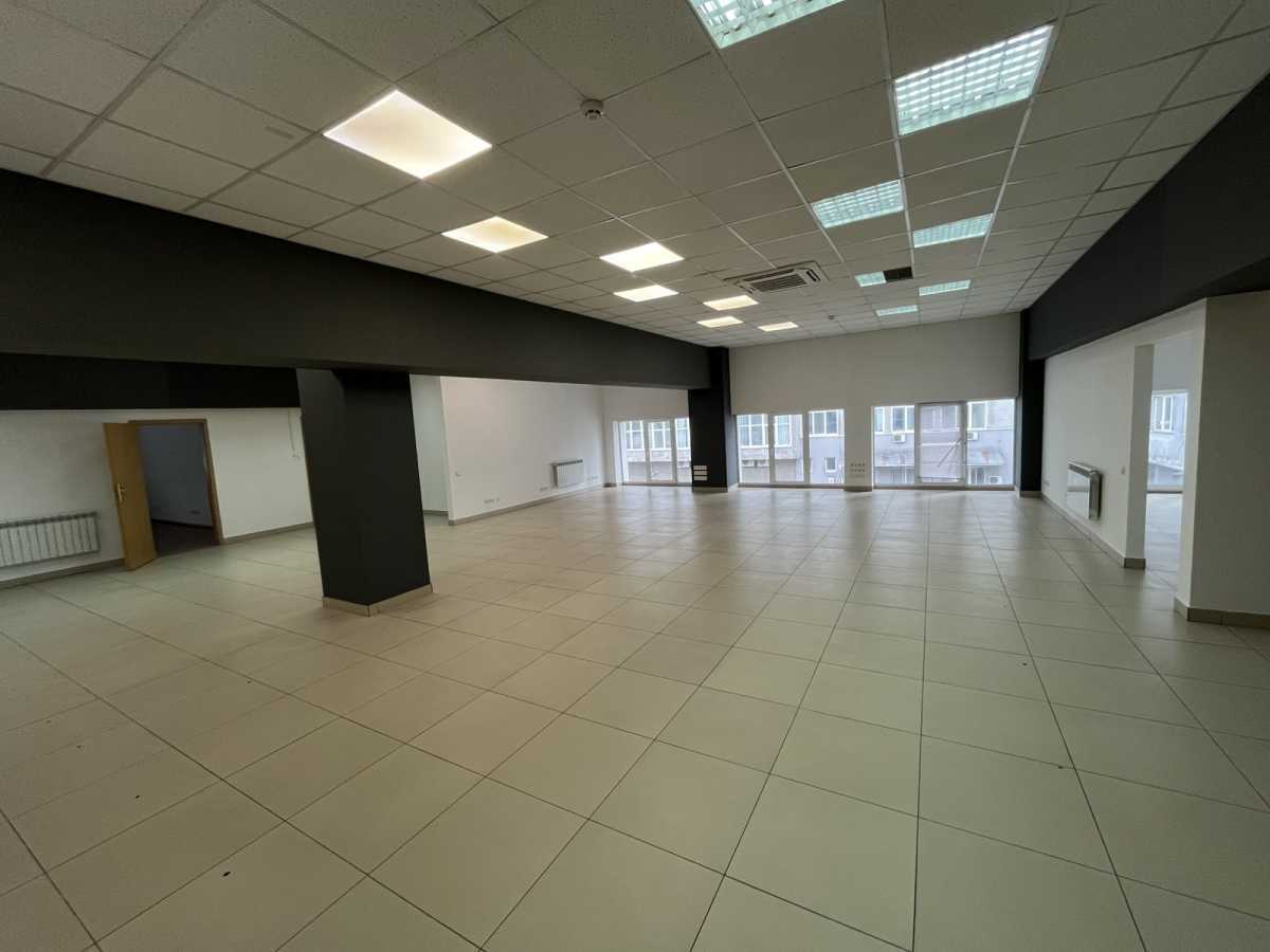 Аренда офиса 375 м², Евгения Сверстюка ул., 11