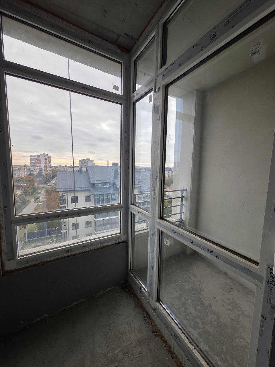 Продажа 2-комнатной квартиры 75 м², Авиационная ул., 32