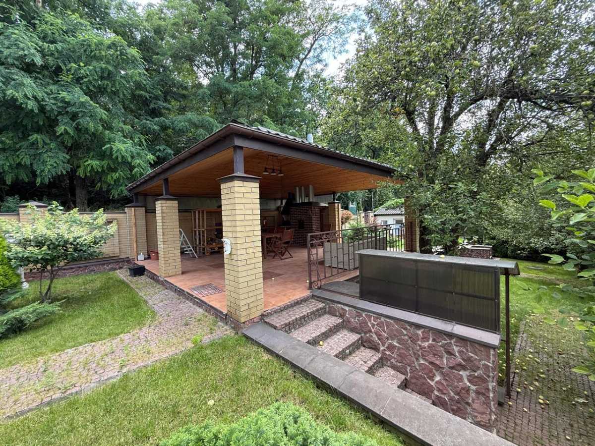 Продаж будинку 350 м², Максима Рильського вул.