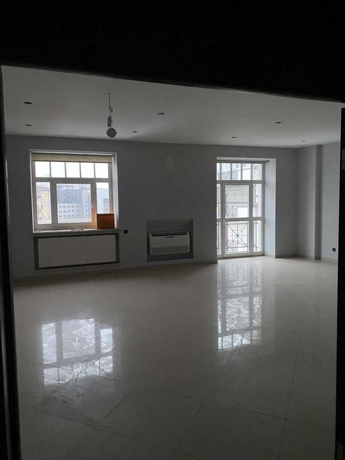 Продаж 4-кімнатної квартири 171.5 м², Ірининська, 5/24