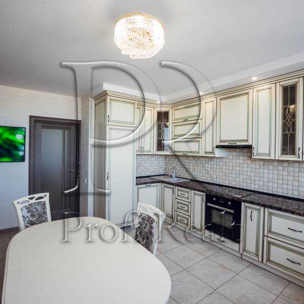 Продажа 3-комнатной квартиры 96 м², Белогородская ул., 51/5