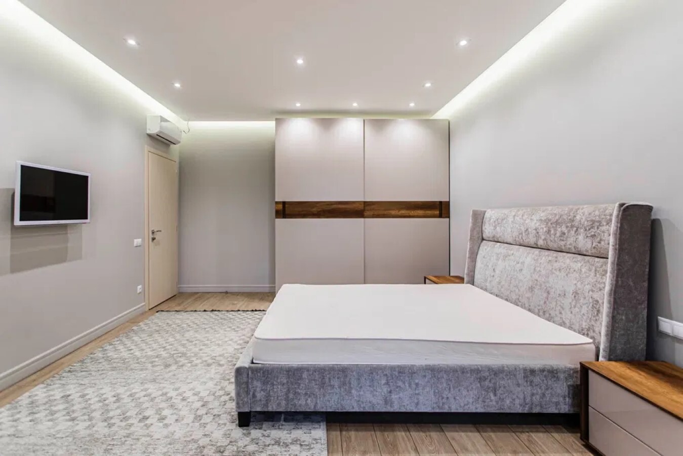 Аренда триплекса 215 м², Центральная ул.