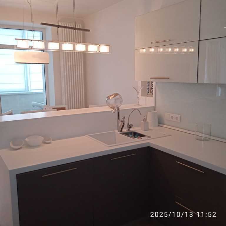 Аренда 3-комнатной квартиры 101 м², Михаила Донца ул., Ломоносова, 56