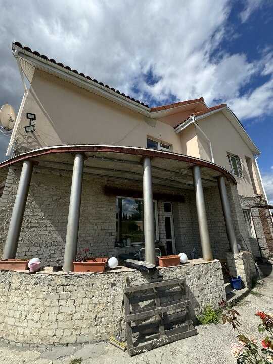 Продаж будинку 484.4 м², Костянтина Непопа вул., 10