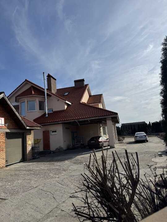 Продаж будинку 484.4 м², Костянтина Непопа вул., 10