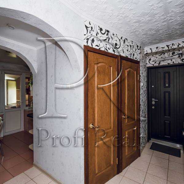 Продажа 2-комнатной квартиры 45 м², Дарницкий бул., 21