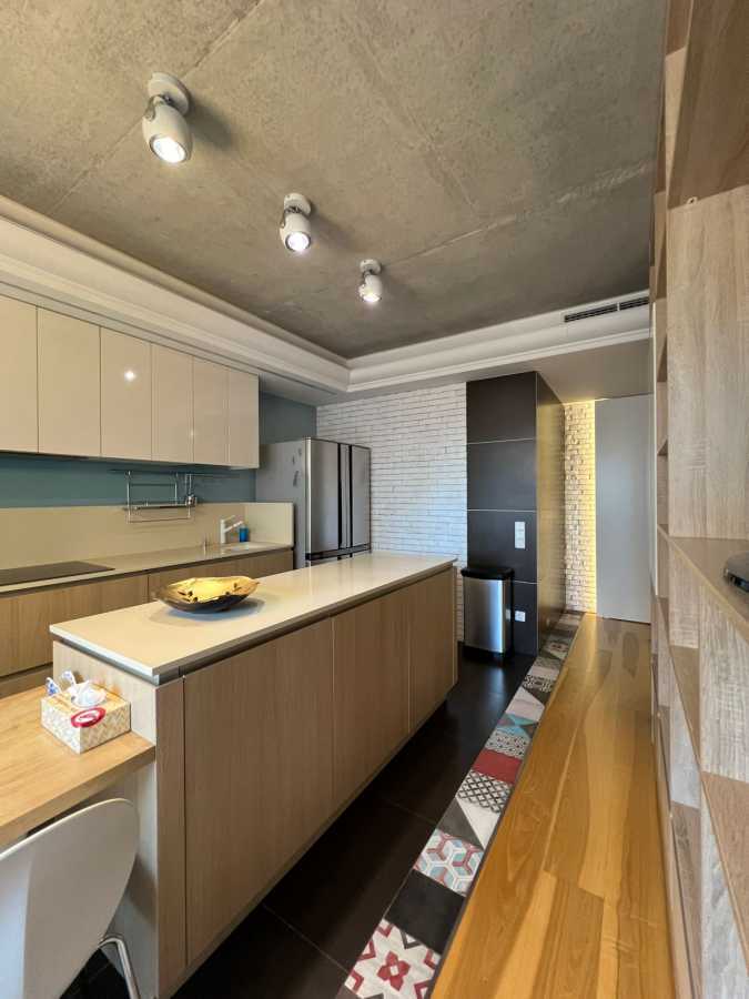 Аренда 4-комнатной квартиры 150 м², Голосеевская ул., 13Б