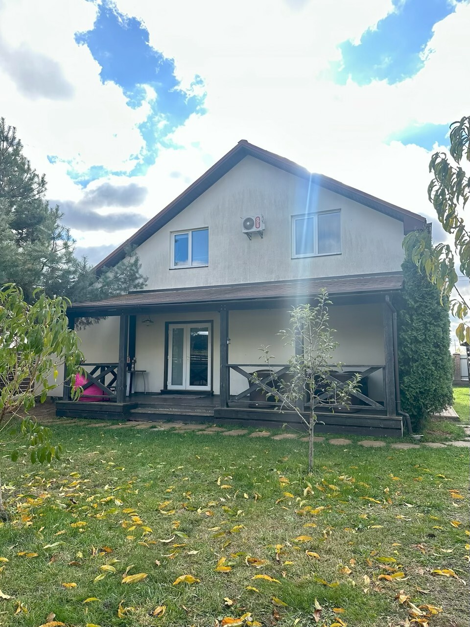 Продаж будинку 165 м²