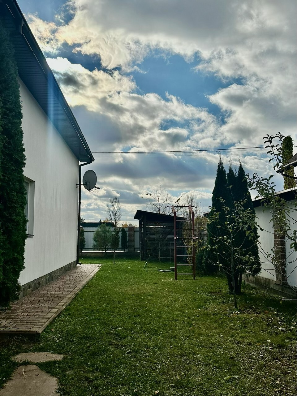 Продаж будинку 165 м²