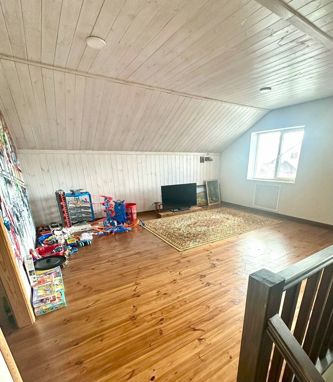 Продаж будинку 165 м²