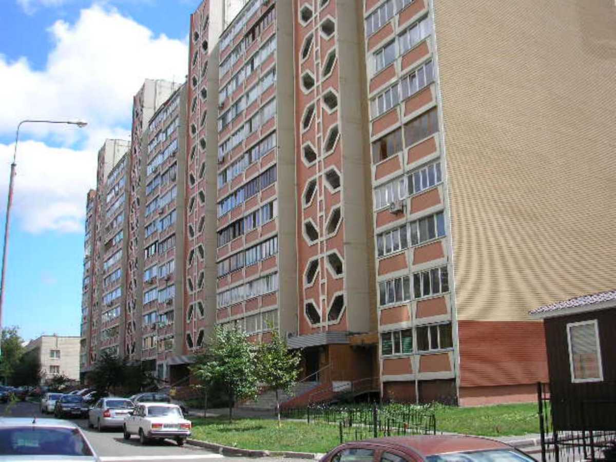 Аренда 3-комнатной квартиры 93 м², Николая Голего ул., 12