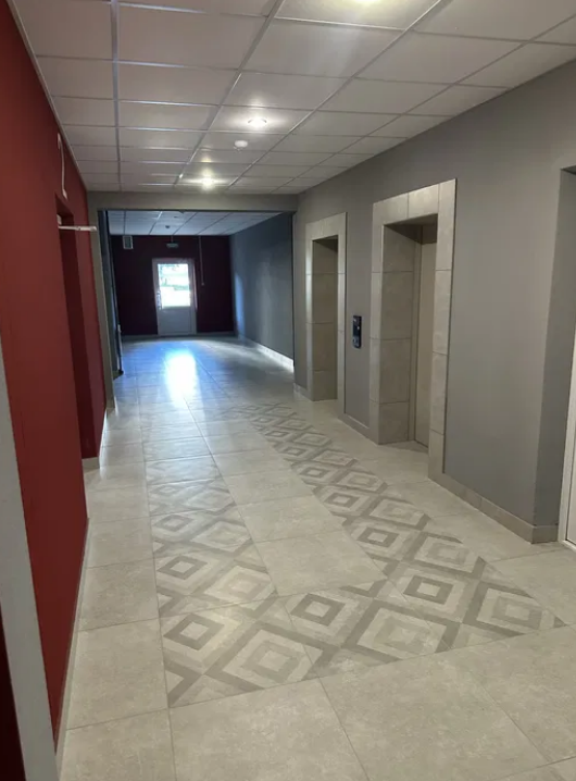 Продажа 2-комнатной квартиры 70 м², Гагарина просп.