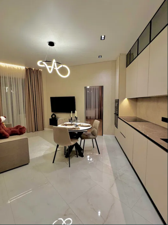 Продаж 2-кімнатної квартири 71 м², Полуничний пров.