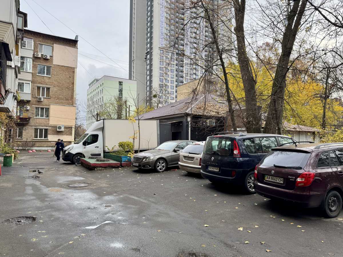 Продажа 2-комнатной квартиры 46 м², Берестейский, 7