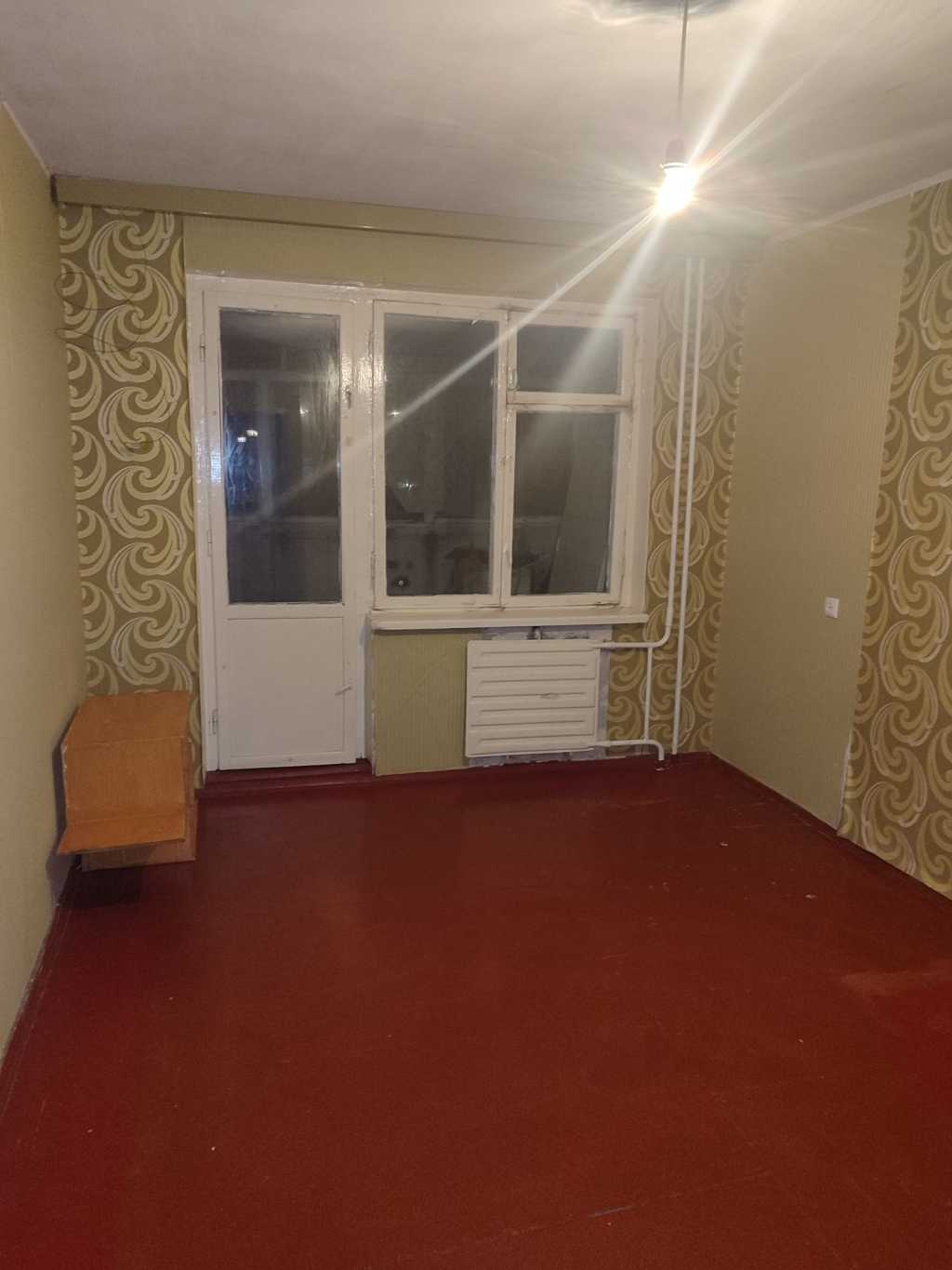 Продажа 3-комнатной квартиры 68.4 м², Рєпіна