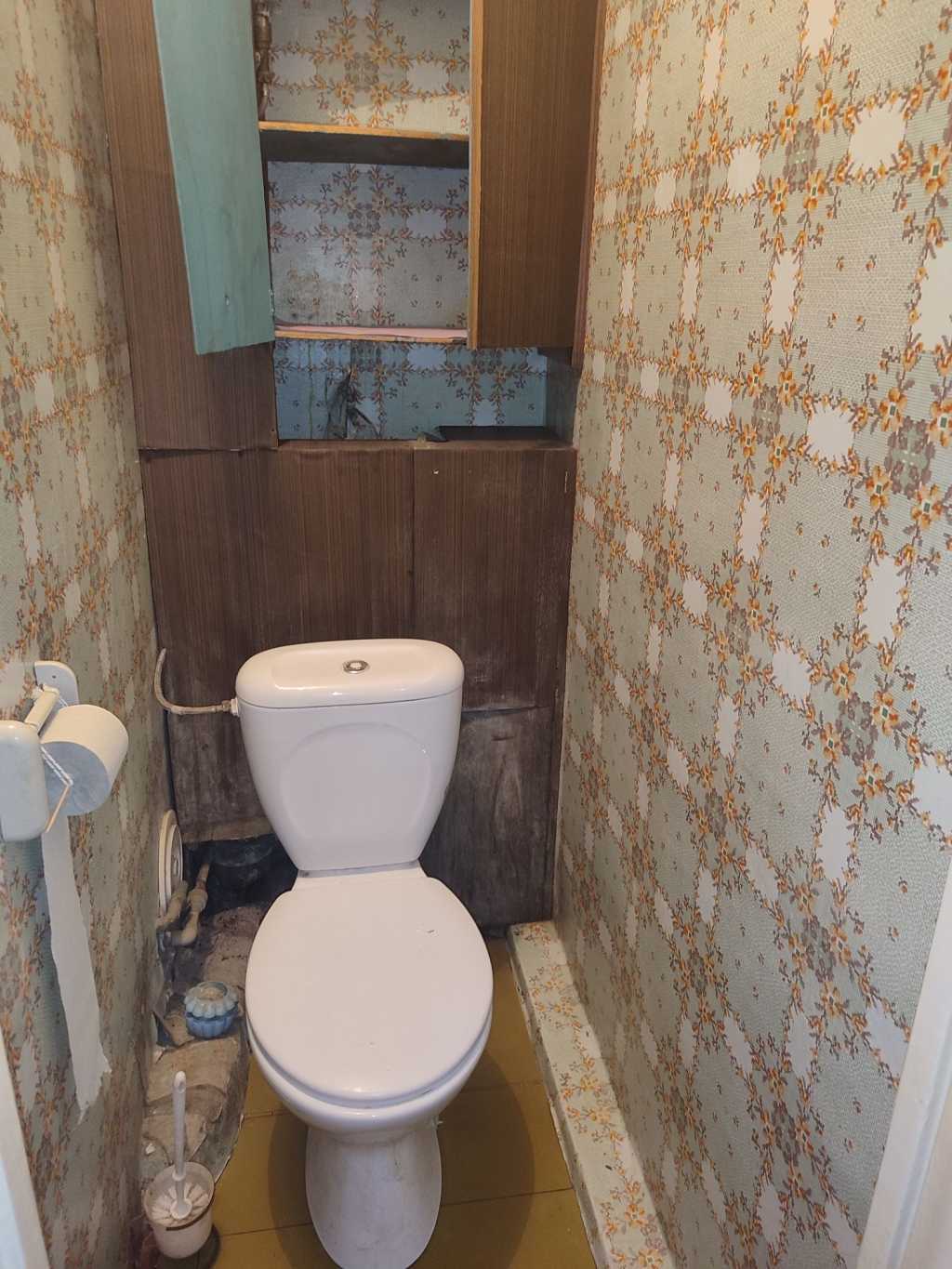 Продажа 3-комнатной квартиры 68.4 м², Рєпіна