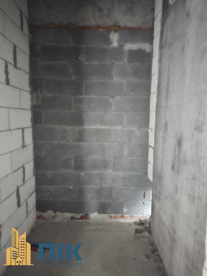 Продажа 2-комнатной квартиры 79 м², Днепровская наб., 15ж