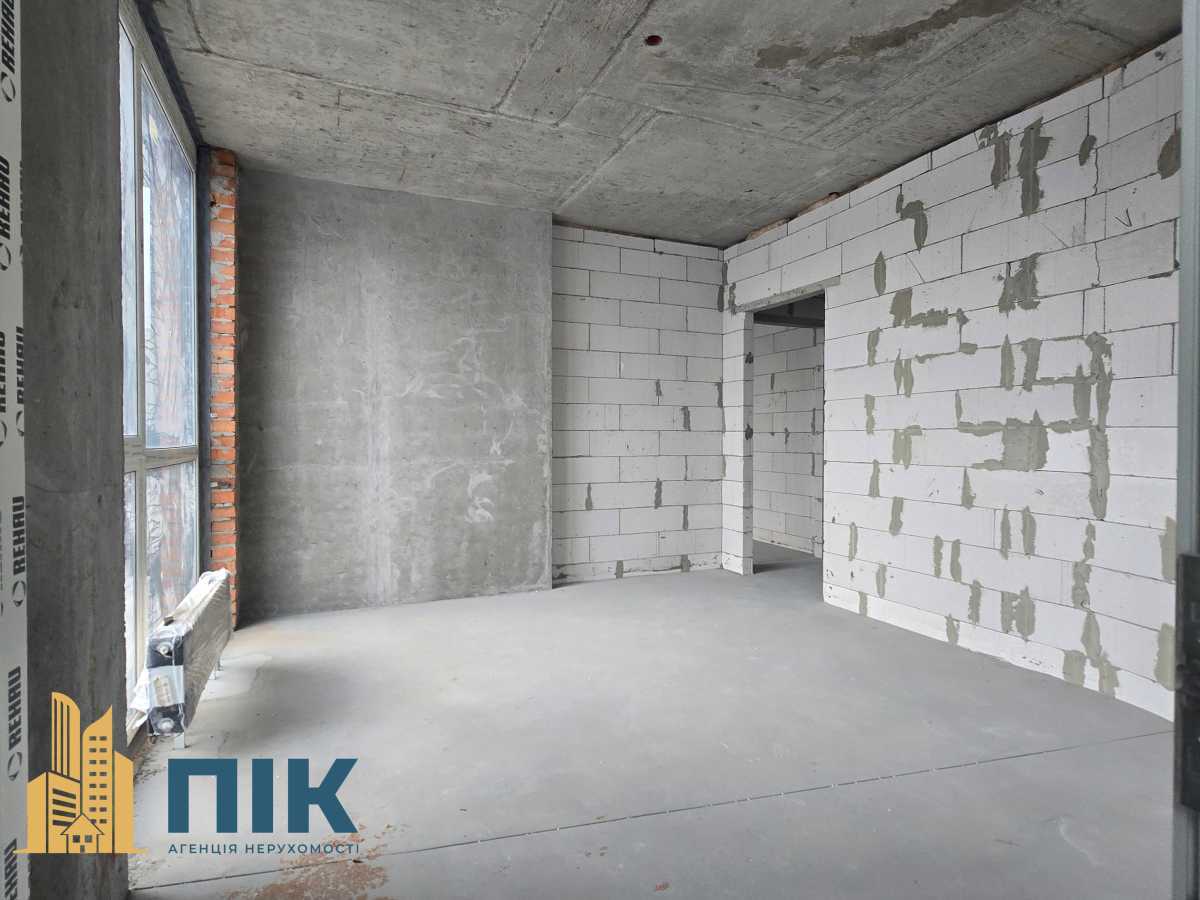 Продажа 2-комнатной квартиры 79 м², Днепровская наб., 15ж