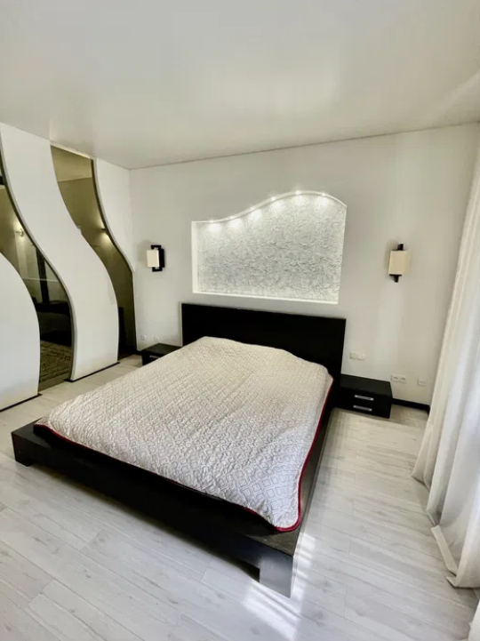 Продаж 1-кімнатної квартири 49 м², Маршала Говорова вул.