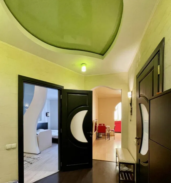 Продаж 1-кімнатної квартири 49 м², Маршала Говорова вул.