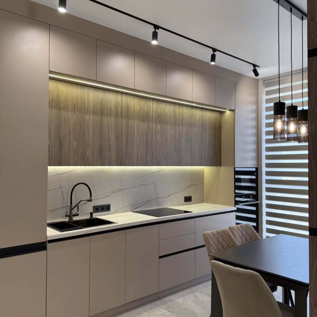 Продажа 2-комнатной квартиры 66 м², Звездный бул.