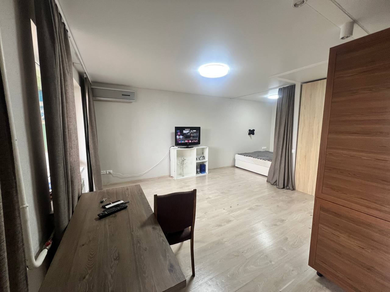 Продажа 1-комнатной квартиры 37 м², Славы бул.