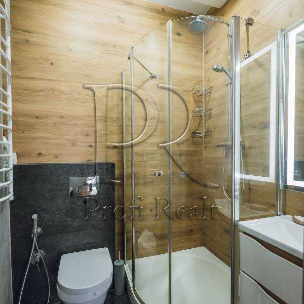 Продажа 3-комнатной квартиры 93 м², Никольско-Слободская ул., 3А