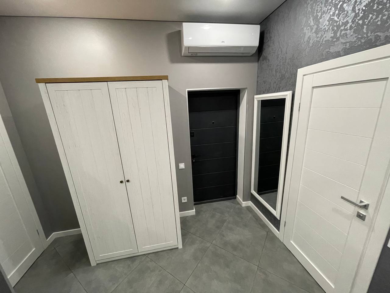 Аренда 2-комнатной квартиры 50 м², Олеся Гончара ул.