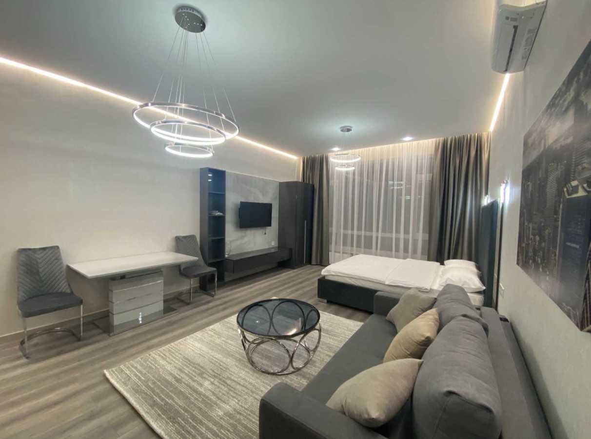 Продажа 1-комнатной квартиры 40 м², Владимира Антоновича ул., 131