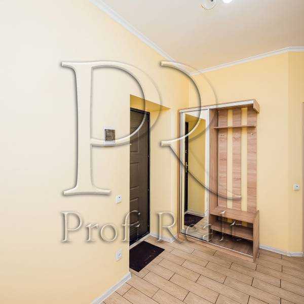 Продажа 1-комнатной квартиры 44 м², Зеленая ул., 25