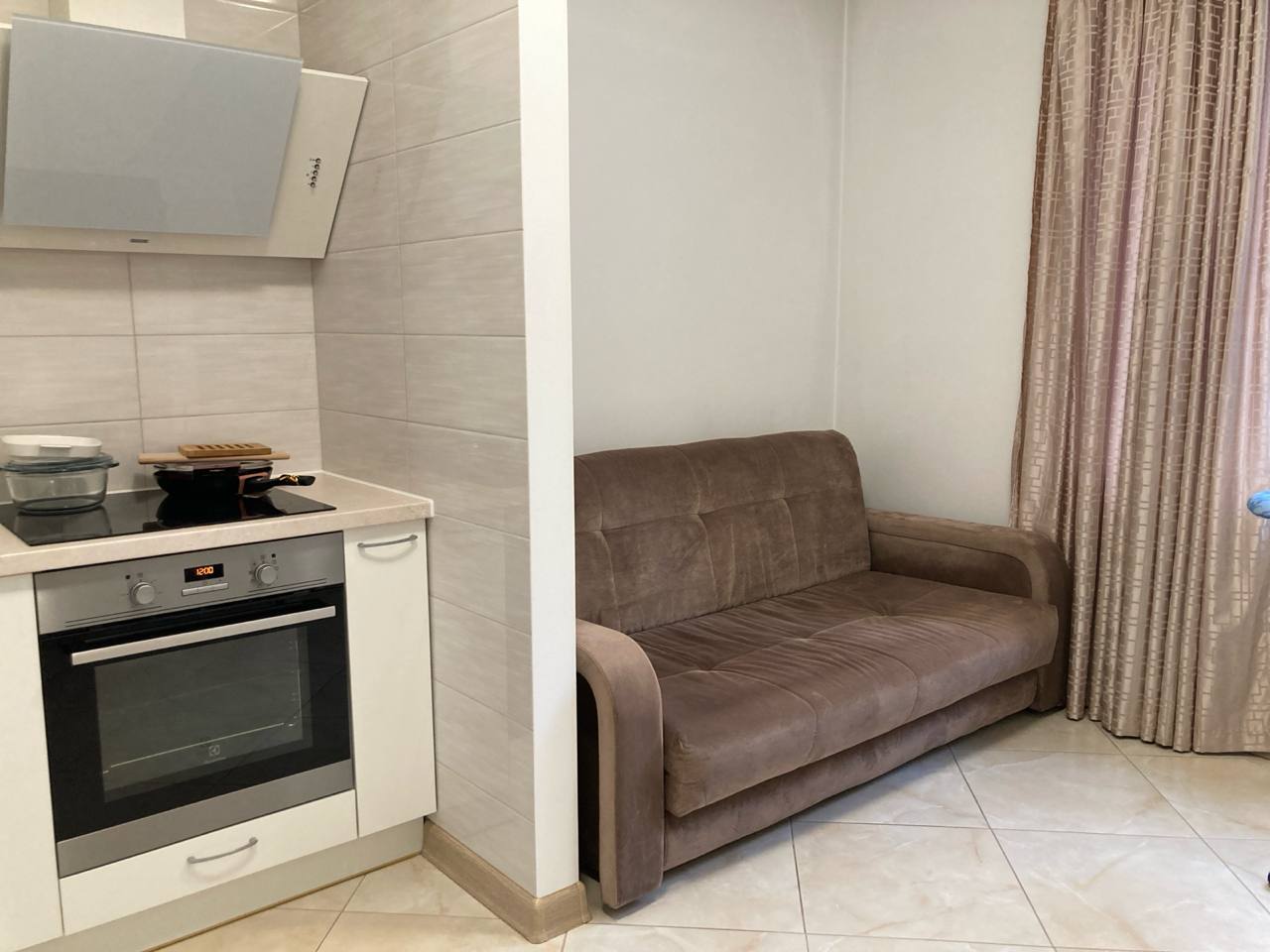 Оренда 1-кімнатної квартири 42 м², В'ячеслава Чорновола вул.