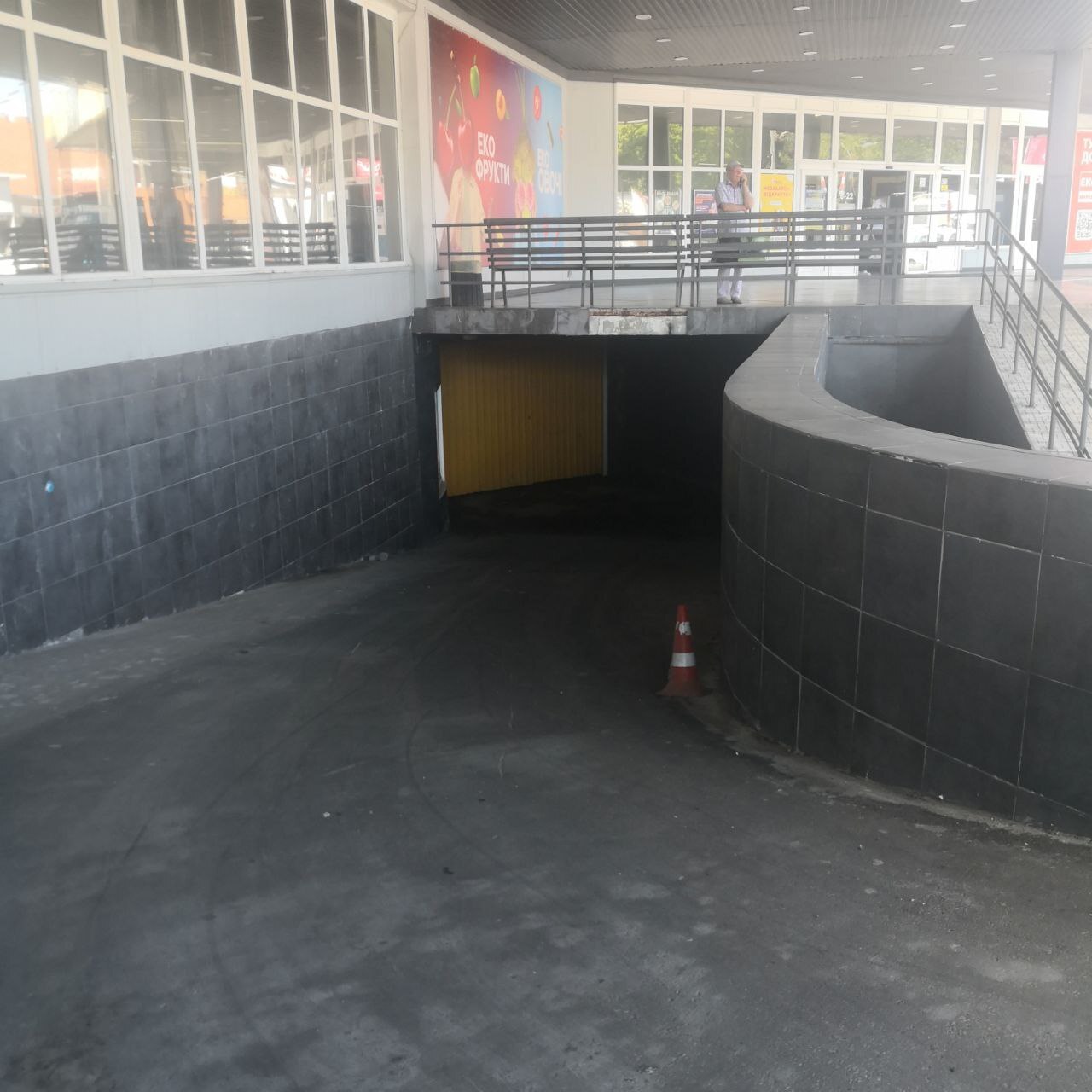 Оренда приміщення вільного призначення 2577 м², Київський Шлях вул., 2/14