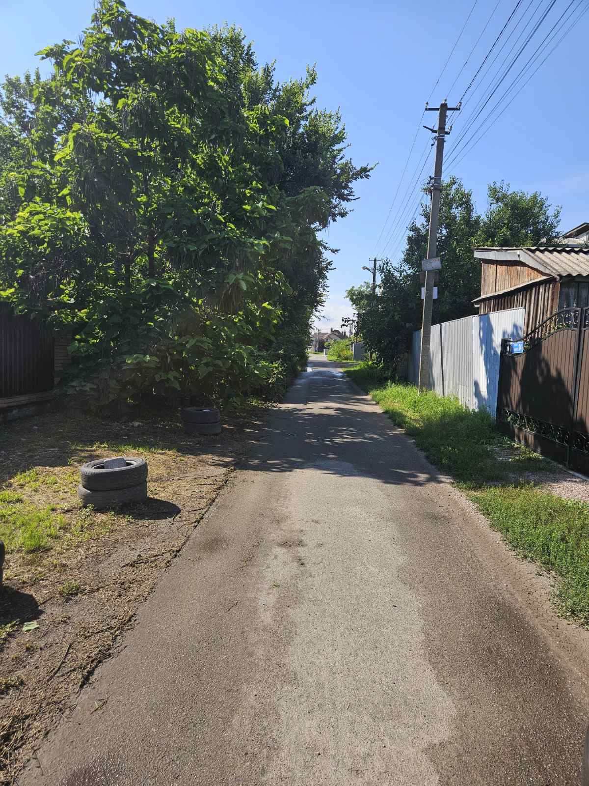 Продаж ділянки під індивідуальне житлове будівництво 0.1 соток