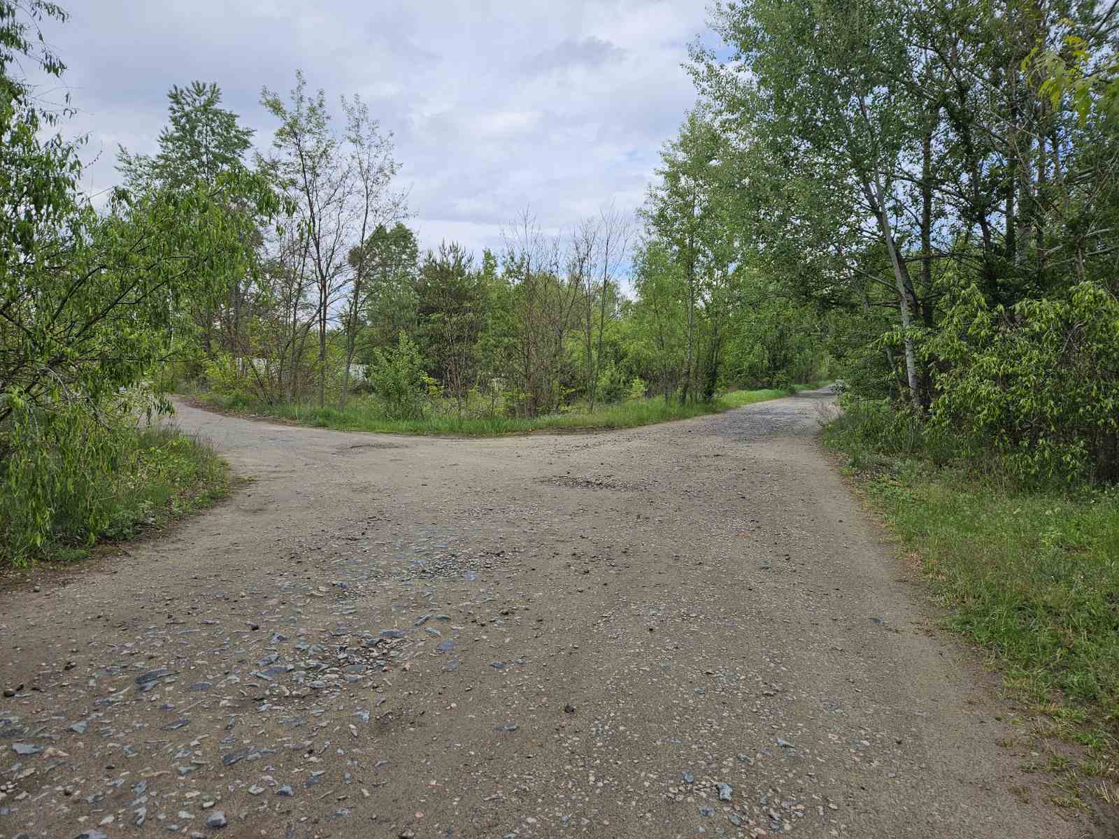 Продаж ділянки під індивідуальне житлове будівництво 0.08 соток