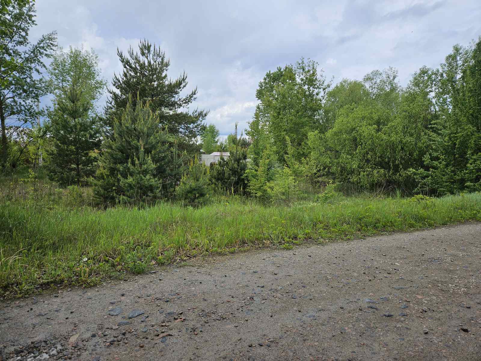 Продаж ділянки під індивідуальне житлове будівництво 0.08 соток