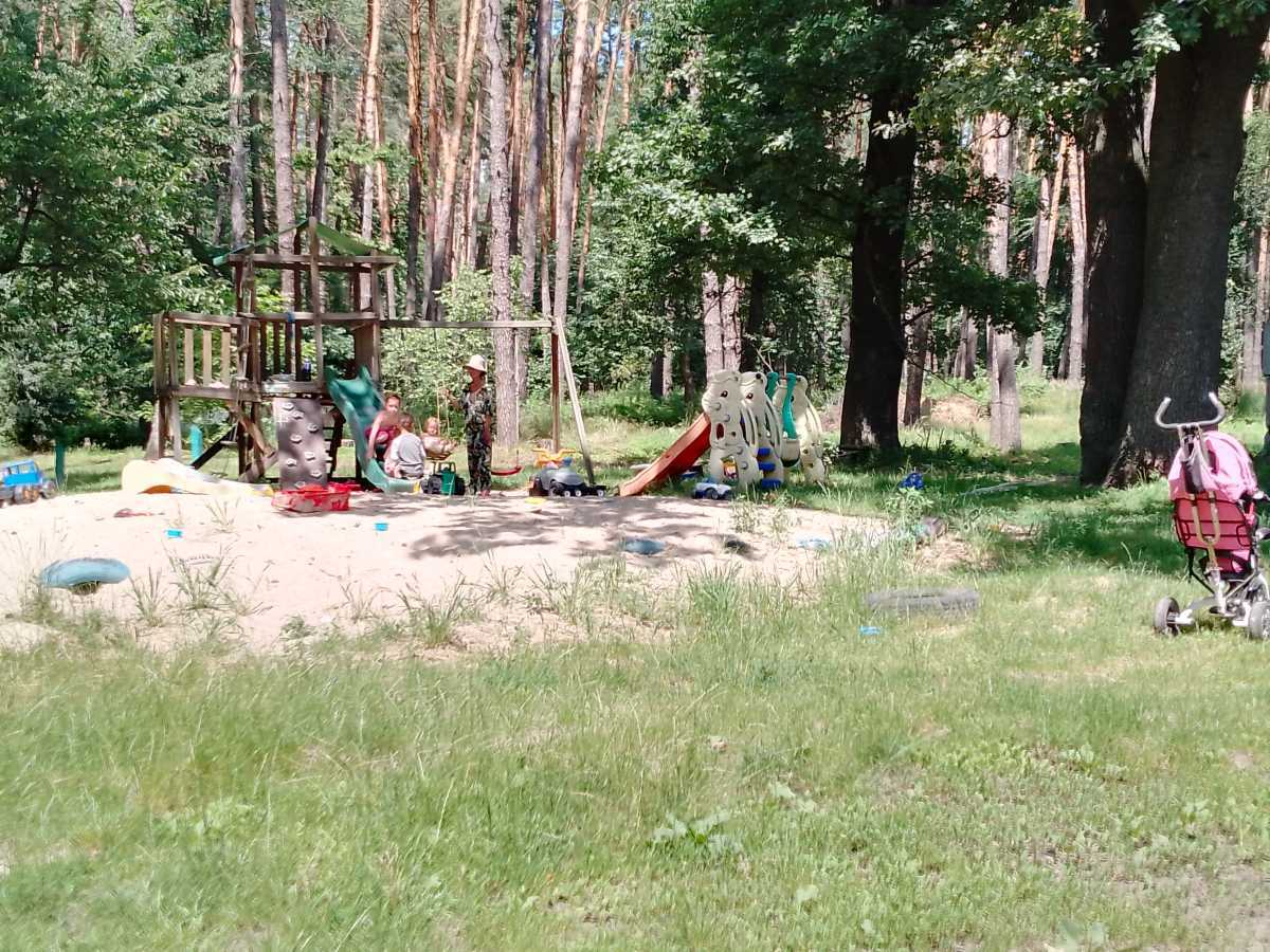 Продаж ділянки під індивідуальне житлове будівництво 9 соток, Синьоозерна вул.